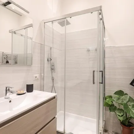 Luxury And Elegant Vatican Appartement Rome